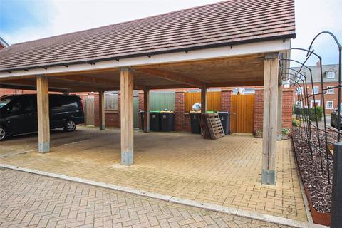 2 Bede Walk, Great Denham, Bedford, MK40 4TW