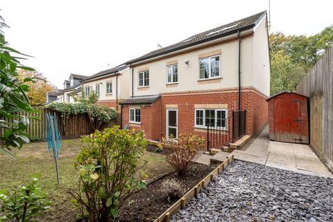 4 bedroom detached house for sale, Hall Lane, Horsforth, Leeds