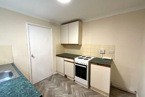 1 bedroom flat to rent, Ground floor flat, St. Catherines Avenue, Doncaster