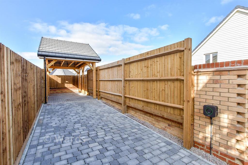 Driveway/Parking