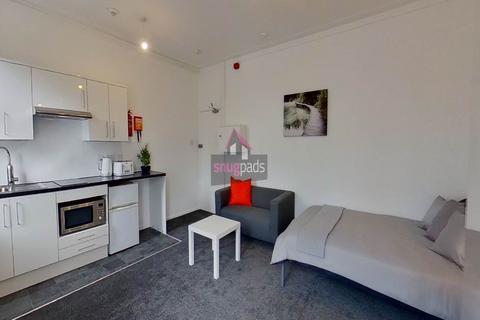 undefined, Gilda Brook Road, Eccles M30