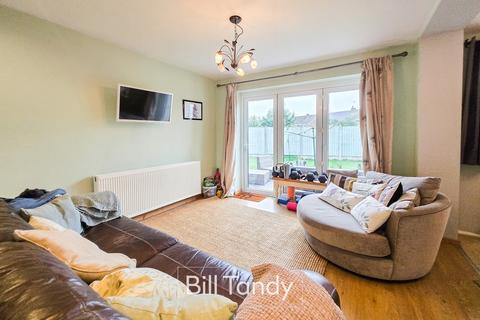 undefined, Micklehome Drive, Alrewas, Burton-on-Trent, DE13