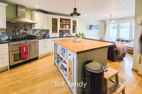 undefined, Micklehome Drive, Alrewas, Burton-on-Trent, DE13