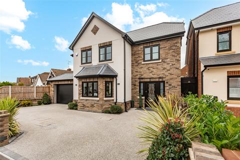 4 bedroom detached house for sale, Haynes Road, Hornchurch, RM11