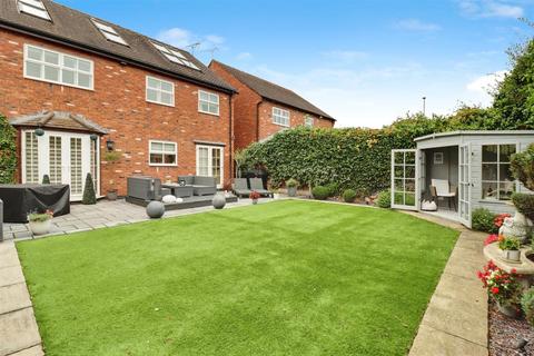 undefined, Hollyfields, Winterley, Sandbach