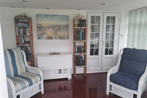 undefined, Humberston Fitties, Humberston, Grimsby, N.E. Lincs, DN36 4HD