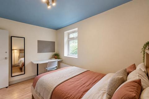 6 bedroom house to rent, Lindleywood Road, Manchester M14