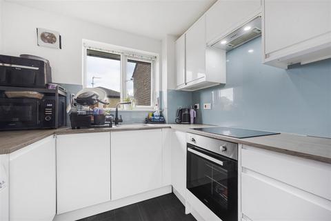 undefined, Lowestoft Drive, Cippenham