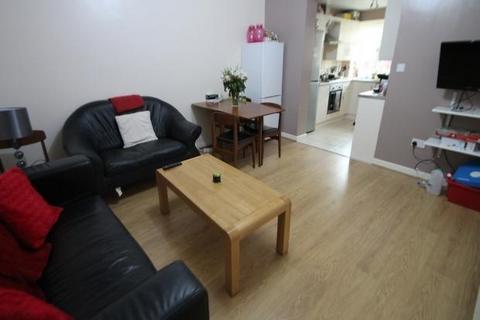 5 bedroom house to rent, Newport View, Leeds LS6