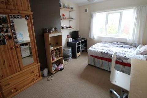5 bedroom house to rent, Newport View, Leeds LS6
