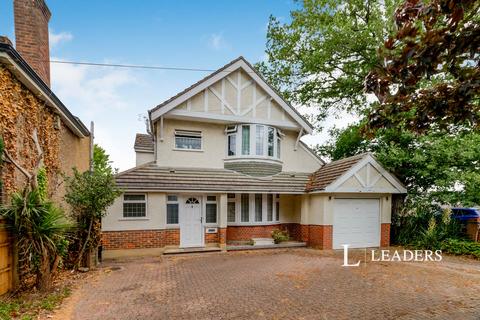 undefined, Burwood Road, Hersham, KT12