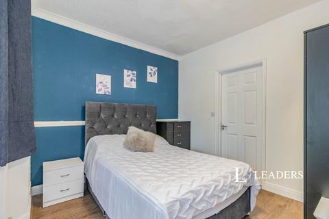 undefined, Burwood Road, Hersham, KT12