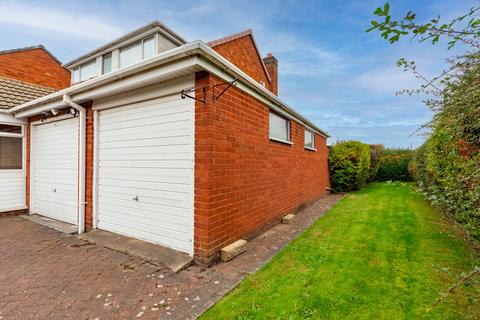 3 bedroom detached house for sale, Anson Close, Burntwood, WS7
