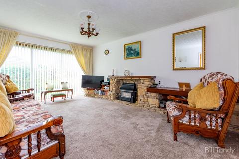 3 bedroom detached house for sale, Anson Close, Burntwood, WS7