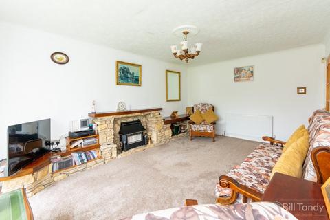 3 bedroom detached house for sale, Anson Close, Burntwood, WS7