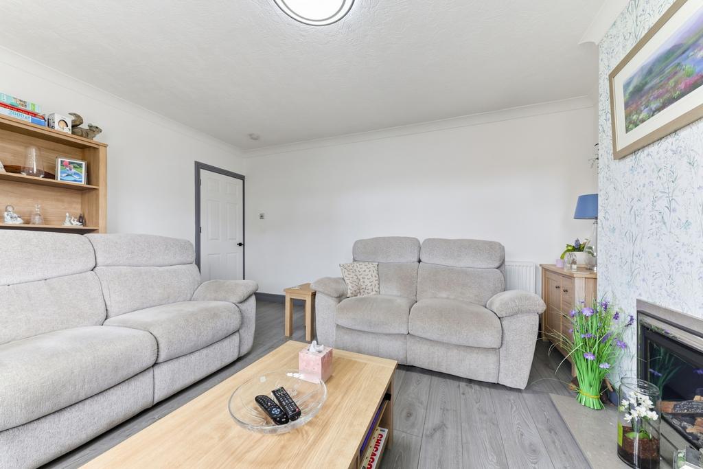 The Bungalows - Ewe Move Pontefract - Living Room 2