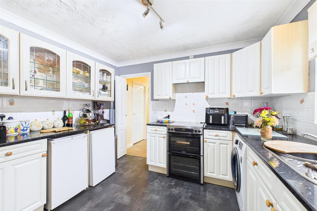 Kitchen.jpg