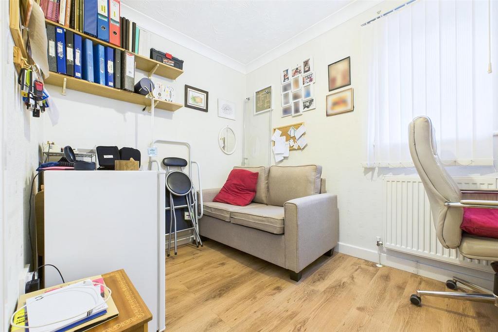 Bedroom 3.jpg