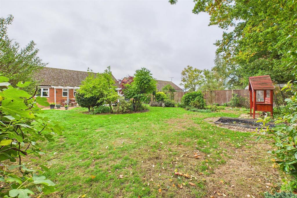 Garden 2.jpg
