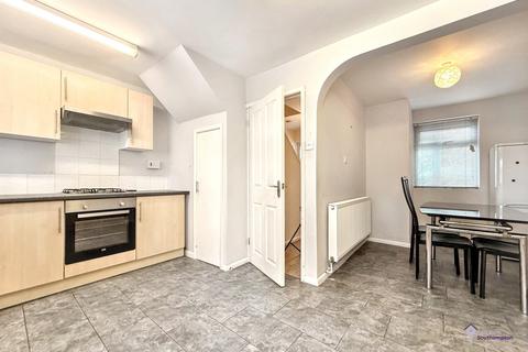 3 bedroom terraced house for sale, Malwood Avenue