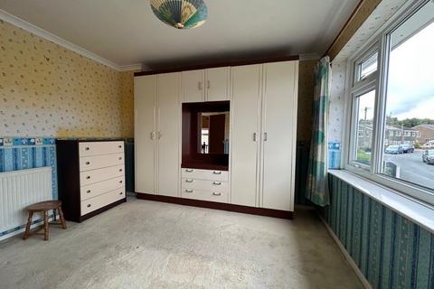 undefined, Middlebrook Crescent, Fairweather Green, Bradford, BD8
