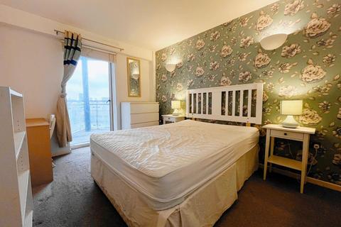 2 bedroom flat to rent, Whitehall Waterfront, Riverside Way , Leeds