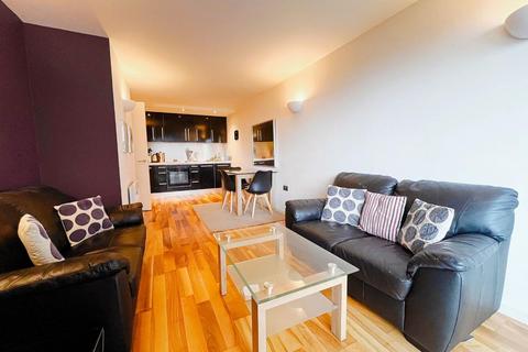 2 bedroom flat to rent, Whitehall Waterfront, Riverside Way , Leeds