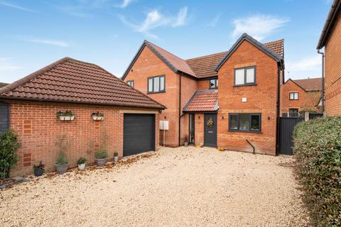 4 bedroom detached house for sale, Saundersfoot Way, Oakwood, Derby, Derbyshire, DE21 2RH