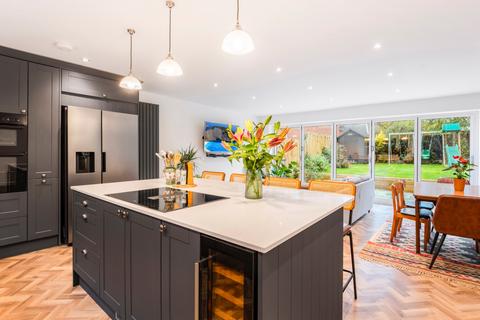 4 bedroom detached house for sale, Saundersfoot Way, Oakwood, Derby, Derbyshire, DE21 2RH