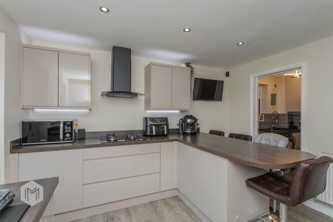 4 bedroom detached house for sale, Spruce Crescent, Bury, Greater Manchester, BL9 6QW