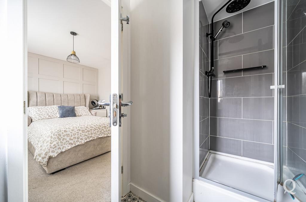 E478f12b-f734-41f...