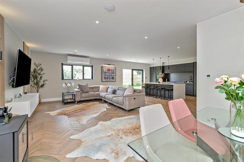 undefined, The Meads, Bricket Wood, St. Albans
