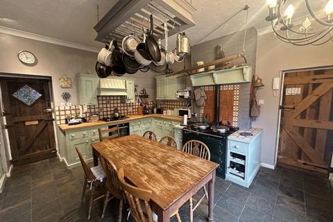 undefined, Brynsiencyn, Llanfairpwllgwyngyll, Anglesey, LL61