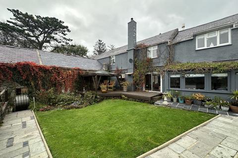 4 bedroom detached house for sale, Brynsiencyn, Llanfairpwllgwyngyll, Anglesey, LL61
