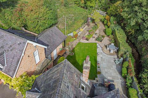 5 bedroom detached house for sale, Branston Road, Burton-On-Trent DE13
