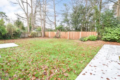 undefined, Horseshoe Lane, Aldershot GU12