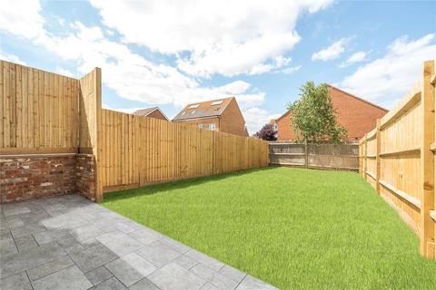 2 bedroom end of terrace house for sale, Scocles Road, Minster on Sea, Sheerness, Kent, ME12