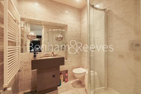 1 bedroom apartment to rent, Wapping High Street, Olivers Wharf E1W