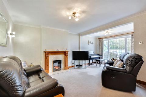 3 bedroom detached house for sale, Broadfields, Calverton, Nottingham