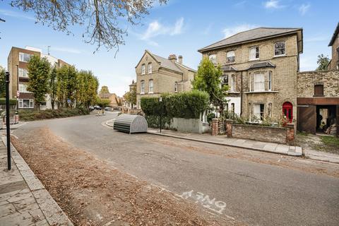 undefined, Finsbury Road, Wood Green, London, N22