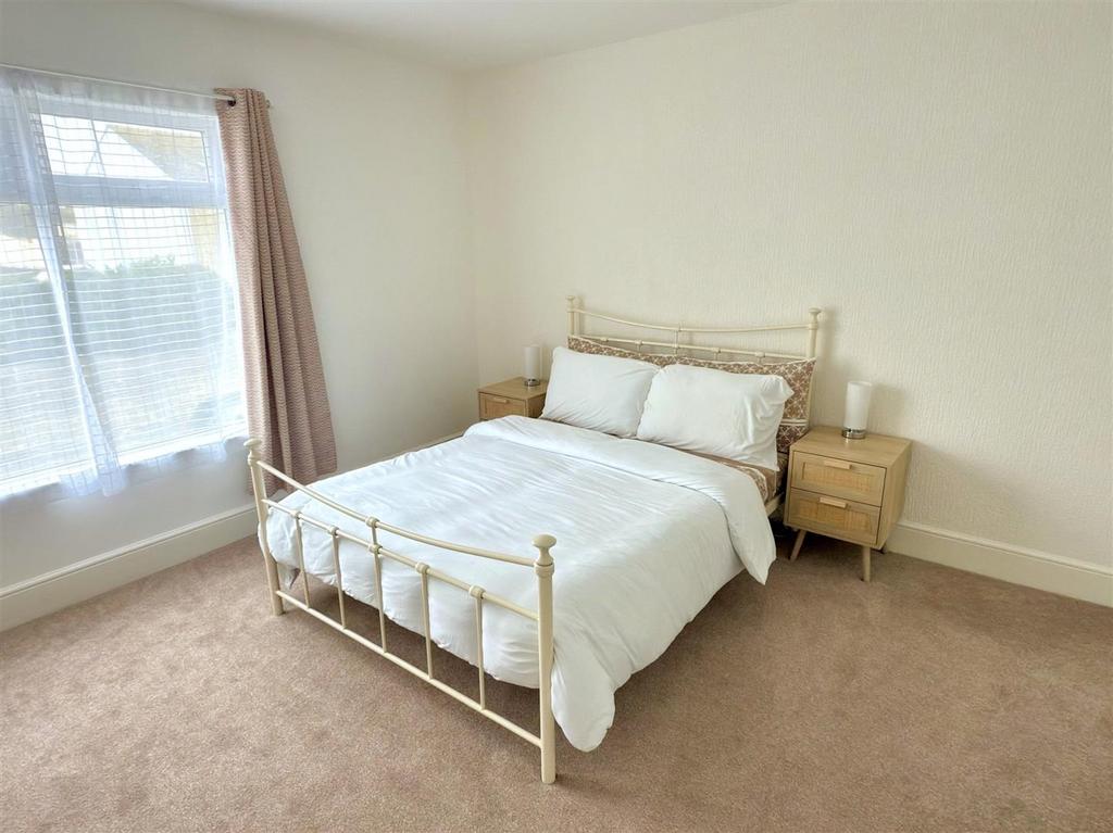 Master Bedroom.jpg