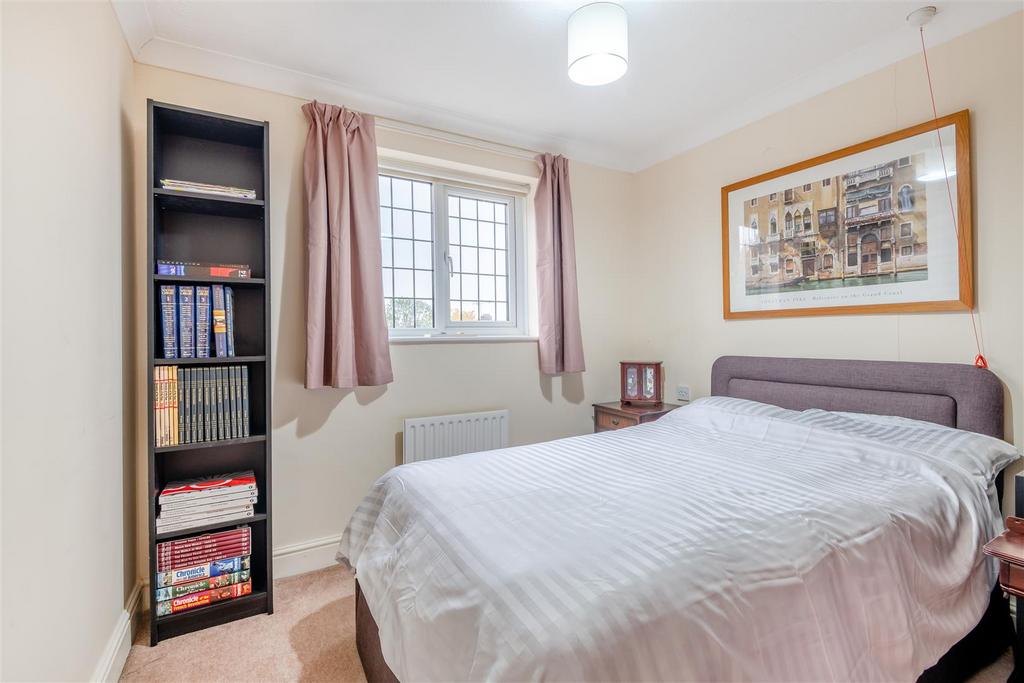 8667436-interior17.jpg