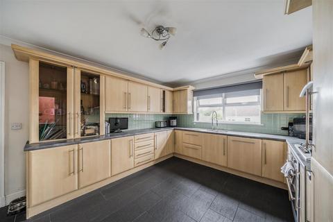 4 bedroom detached house for sale, The Mount, Gowerton, Swansea
