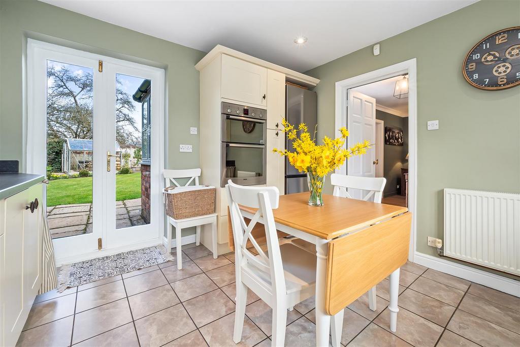 Breakfast Kitchen