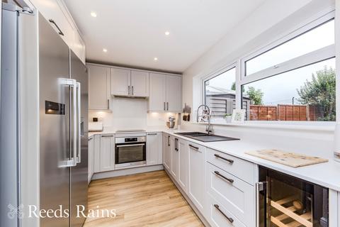 3 bedroom semi-detached house for sale, Thistleton Close, Cheshire SK11