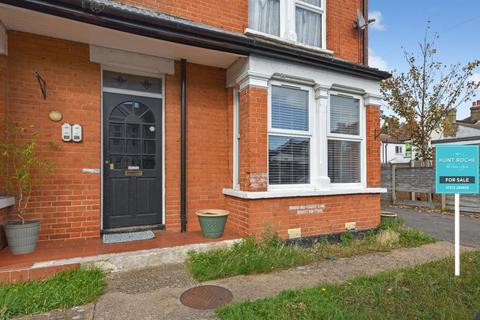 2 bedroom apartment for sale, St. Andrews Road, Shoeburyness, Essex, SS3