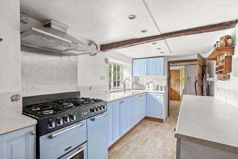 3 bedroom cottage for sale, Lion Cottage, 3 The Village, Clifton-On-Teme, Worcestershire. WR6 6DH