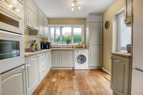 3 bedroom semi-detached house for sale, Studley Close, Northallerton