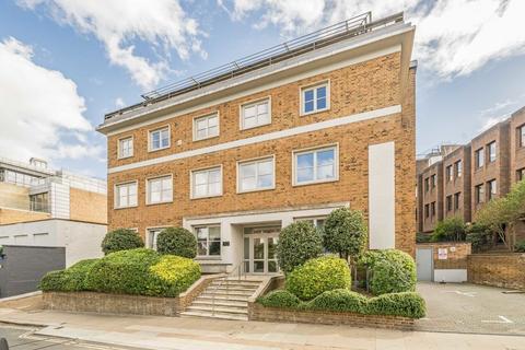 undefined, Parkshot, Richmond TW9