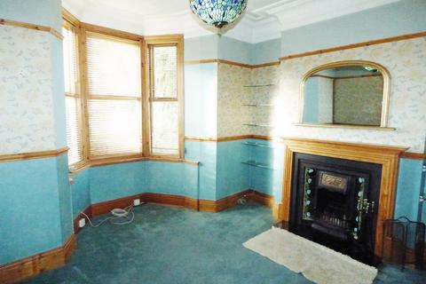 undefined, Westmoreland Mount, Leeds LS13